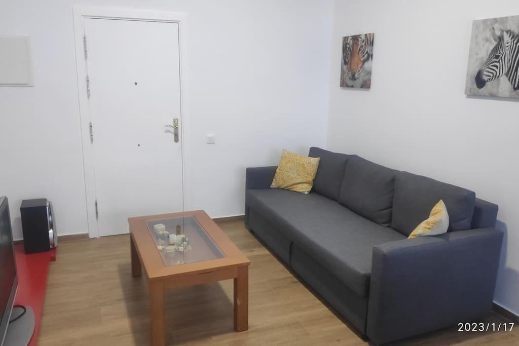 Precioso Apartamento Con Magnifico Patio. Sant Feliu de Llobregat Zewnętrze zdjęcie